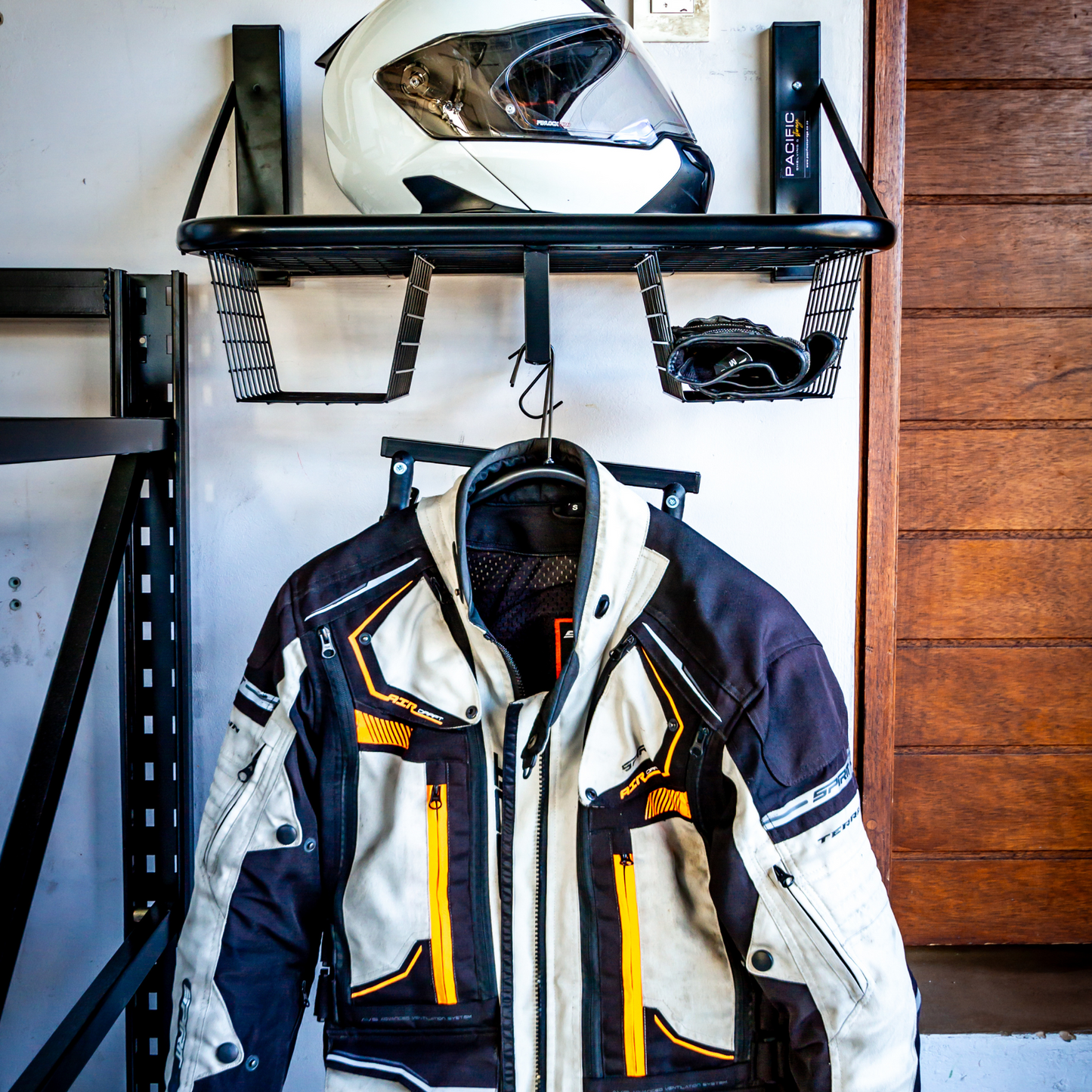 Wall-Mounted Single Sports Rack